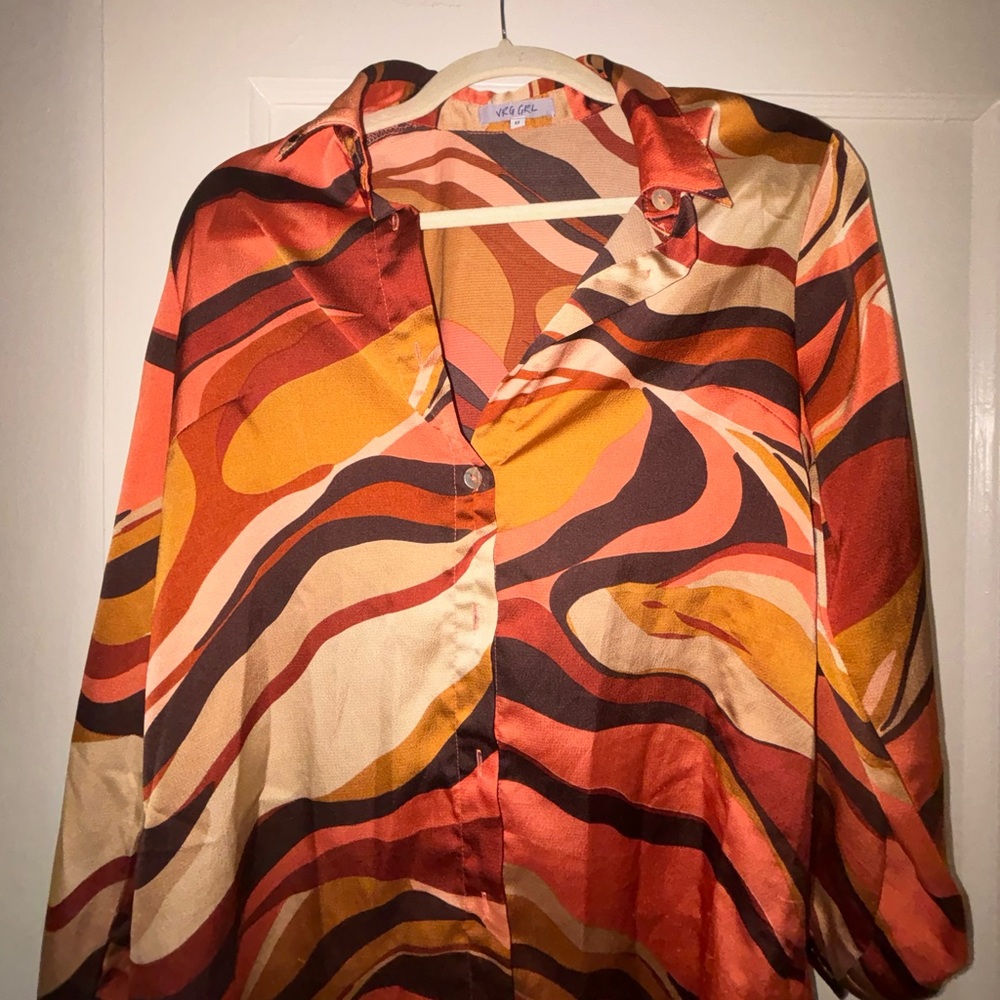 Verge girl groovy orange top blouse